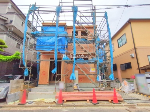 草加市青柳４丁目の新築一戸建