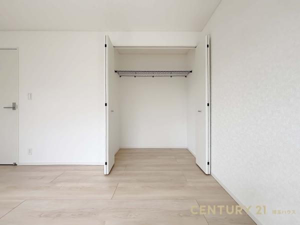 白岡市小久喜の新築一戸建(収納)