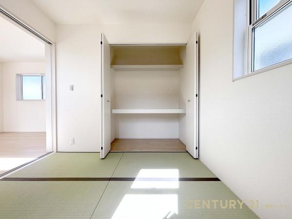蓮田市大字江ケ崎の新築一戸建(収納)