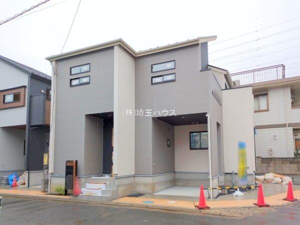 草加市新里町の新築一戸建