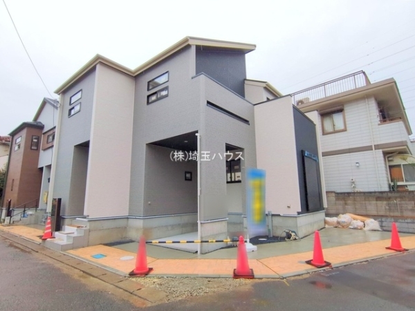 草加市新里町の新築一戸建