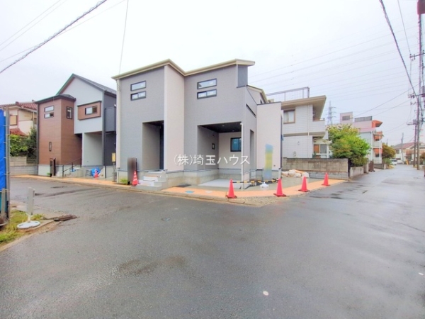 草加市新里町の新築一戸建