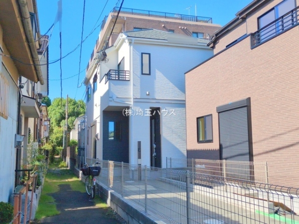 春日部市粕壁東６丁目の新築一戸建