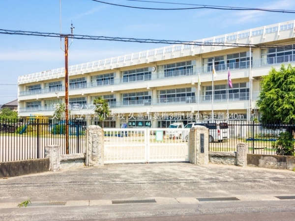 久喜市葛梅3丁目の新築一戸建(久喜市立鷲宮小学校)