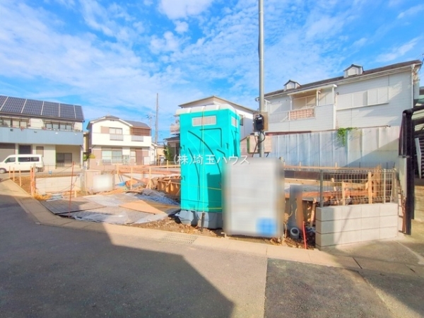 草加市谷塚上町の新築一戸建