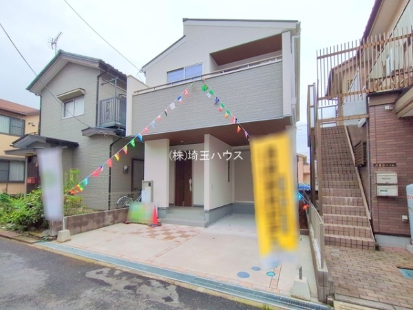 草加市八幡町の新築一戸建