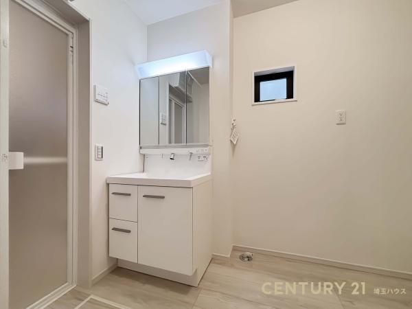 越谷市東町２丁目の新築一戸建