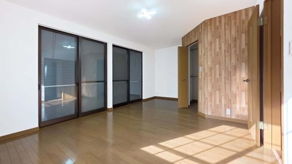 春日部市緑町３丁目の中古一戸建て