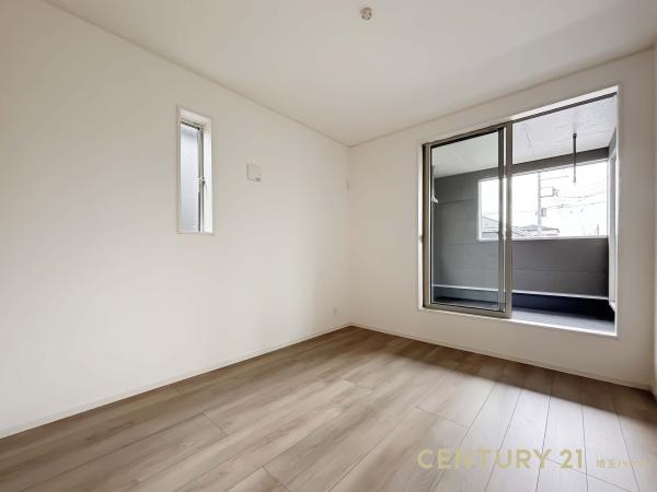 草加市旭町４丁目の新築一戸建