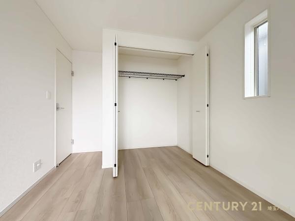 草加市旭町４丁目の新築一戸建