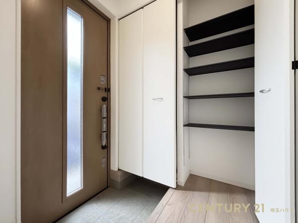 草加市旭町４丁目の新築一戸建