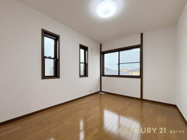 春日部市小渕の中古一戸建て