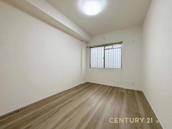 アミティ三郷早稲田６－１－２号棟