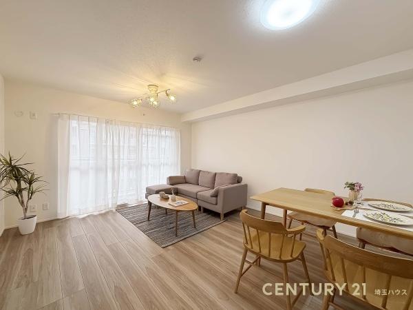 アミティ三郷早稲田６－１－２号棟