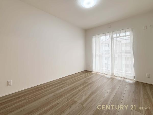 アミティ三郷早稲田６－１－２号棟