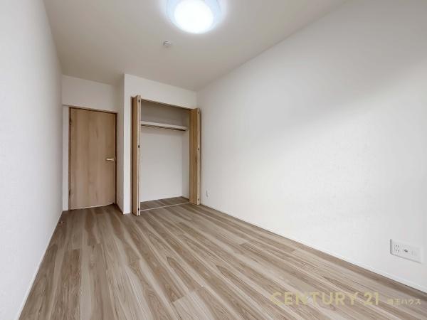 アミティ三郷早稲田６－１－２号棟