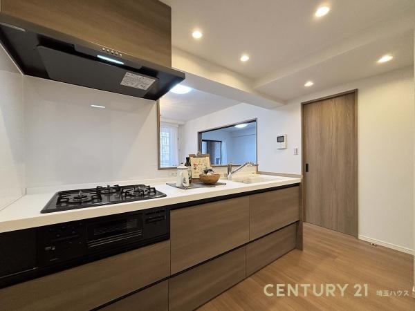 ロータリーパレスアリーラ春日部