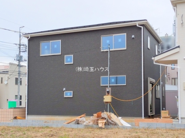 越谷市東越谷６丁目の新築一戸建