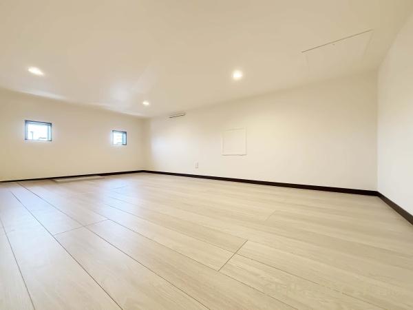 白岡市下野田の中古一戸建て