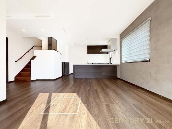 白岡市下野田の中古一戸建て