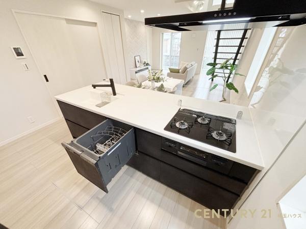 春日部市本田町１丁目の新築一戸建