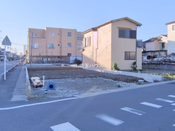 草加市青柳8丁目の新築一戸建