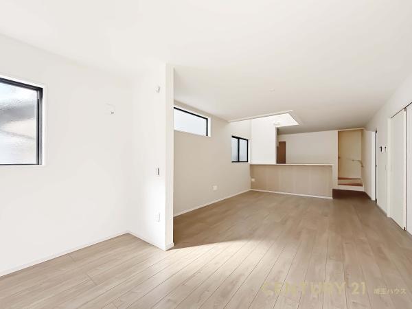 越谷市大沢の新築一戸建