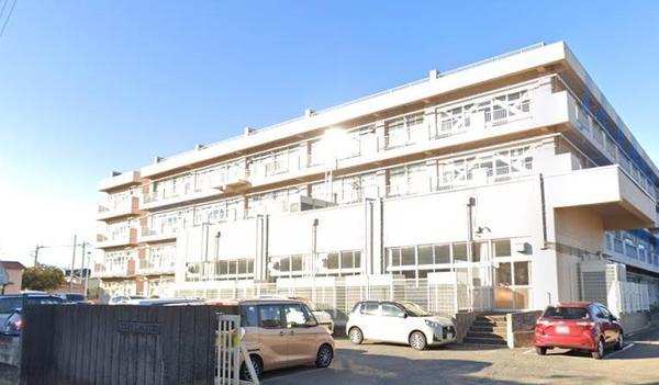 越谷市宮本町５丁目の新築一戸建(越谷市立宮本小学校)