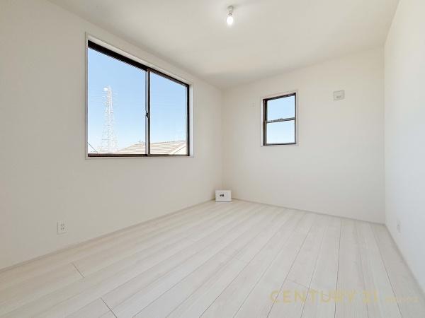 越谷市宮本町５丁目の新築一戸建