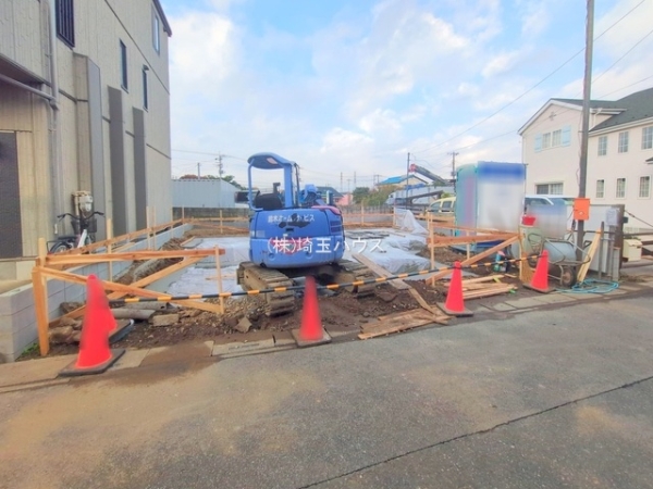 草加市谷塚上町の新築一戸建