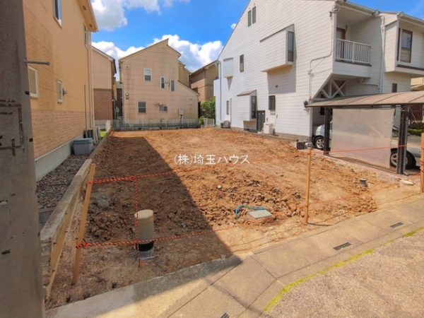 越谷市弥十郎　新築戸建て　全1棟