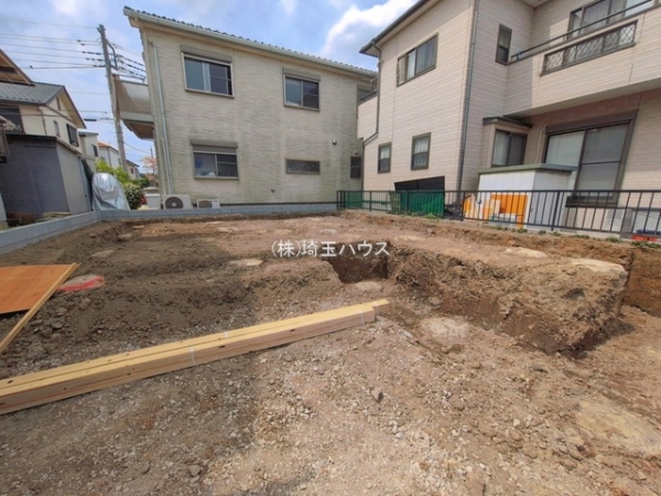 越谷市弥十郎　新築戸建て　全1棟