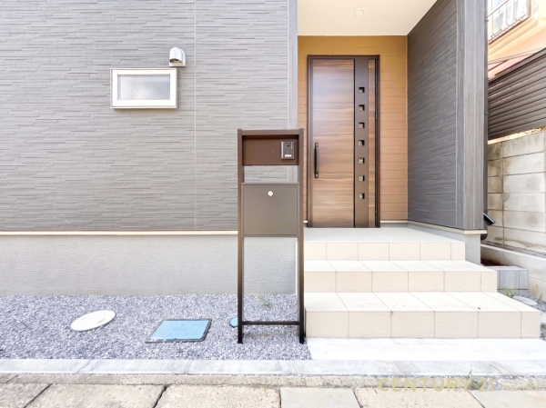 越谷市宮本町　新築戸建て　全１棟