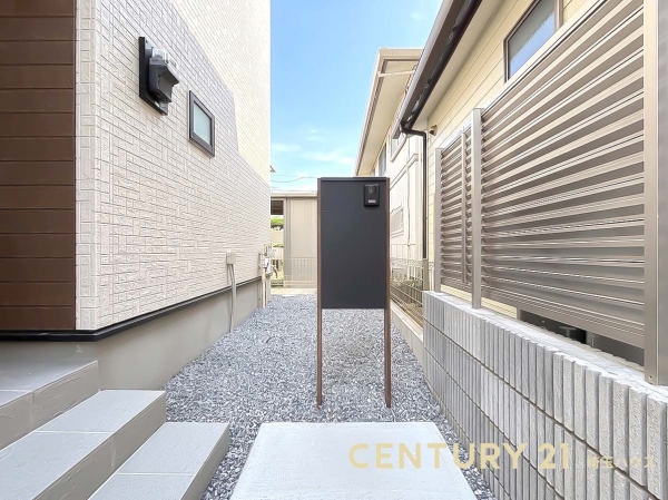 春日部市粕壁東５丁目　新築戸建て　全1棟