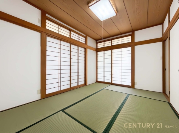 八潮市緑町４丁目の中古一戸建て