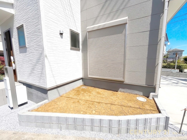 幸手市中５丁目　新築戸建て　全1棟
