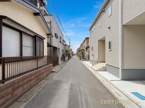 越谷市弥十郎3期　新築戸建て　全1棟