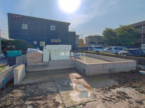草加市青柳8丁目　新築戸建て　全1棟
