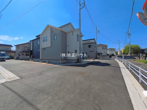 草加市新善町　新築戸建て　全8棟