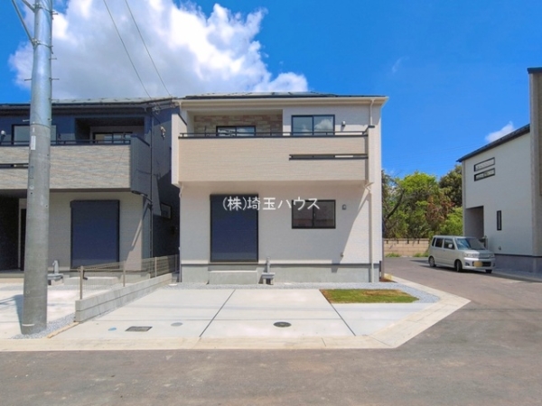 草加市新善町　新築戸建て　全8棟