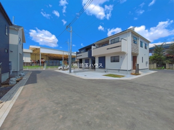 草加市新善町　新築戸建て　全8棟