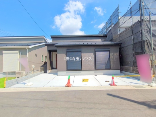 草加市苗塚町　第１期　新築戸建て　全１６棟