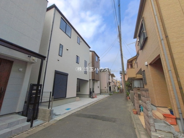 越谷市南越谷3棟　新築戸建て　全3棟