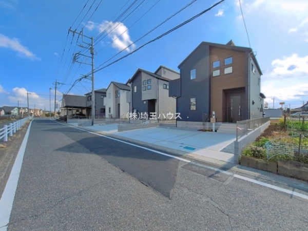 久喜市青毛3丁目　新築戸建て　全3棟