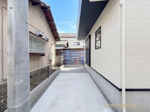 春日部市粕壁東5丁目　新築戸建て　全1棟