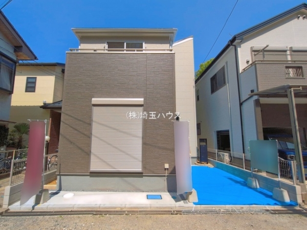 越谷市赤山町　新築戸建て　全1棟