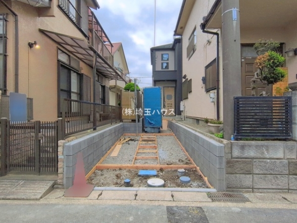 草加市中根3期　新築戸建て　全1棟