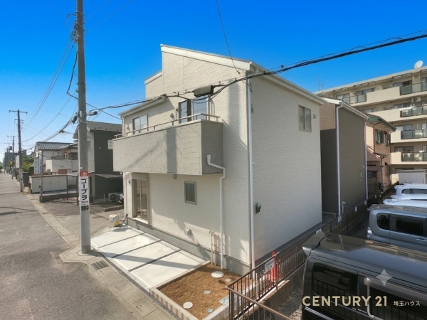 春日部市中央　新築戸建て　全2棟