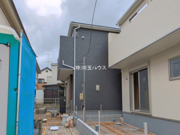 三郷市早稲田第10　新築戸建て　全2棟
