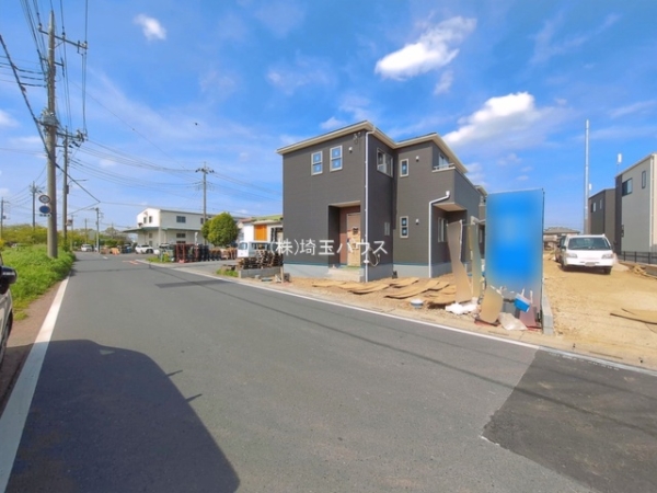 岩槻区上野3期　新築戸建て　全3棟